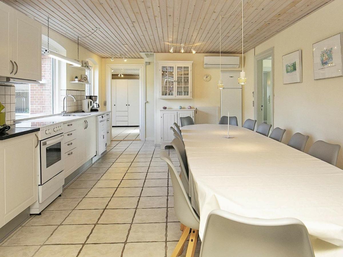 14 Person Holiday Home In R Sk Bing Ærøskøbing 객실 사진